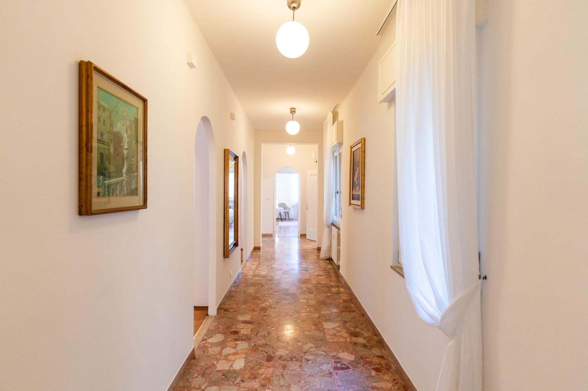 Domus Verona - Elegante Residenza Con Affaccio Su Porta Leoni Zimmer foto